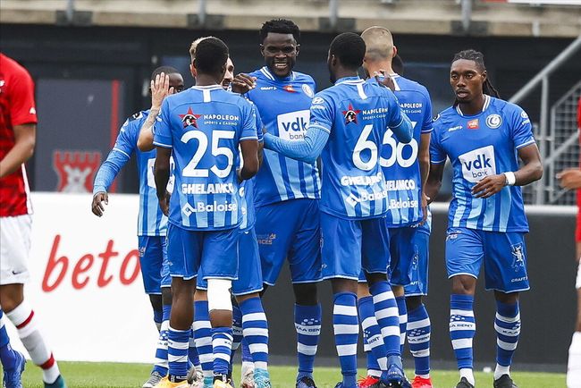 辅相成的趋 辅相成的趋