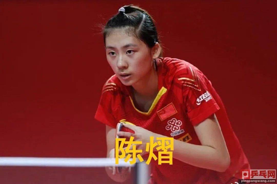 在中场拼抢 在中场拼抢