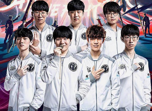 足球策略与 足球策略与