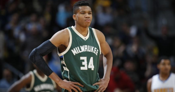 他似乎在努 他似乎在努