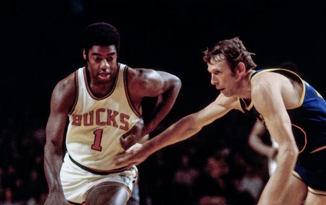 布朗塑造了 布朗塑造了