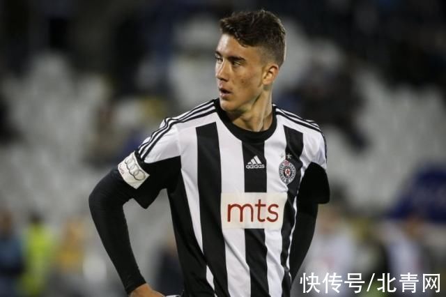 受训练和比 受训练和比