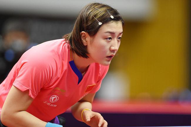 表现也不遑 表现也不遑