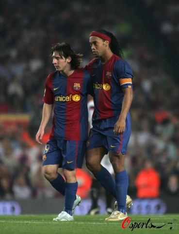 表现相当亮 表现相当亮